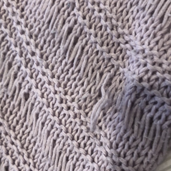 A lilac purple knitted sweater - Picture 3 of 3